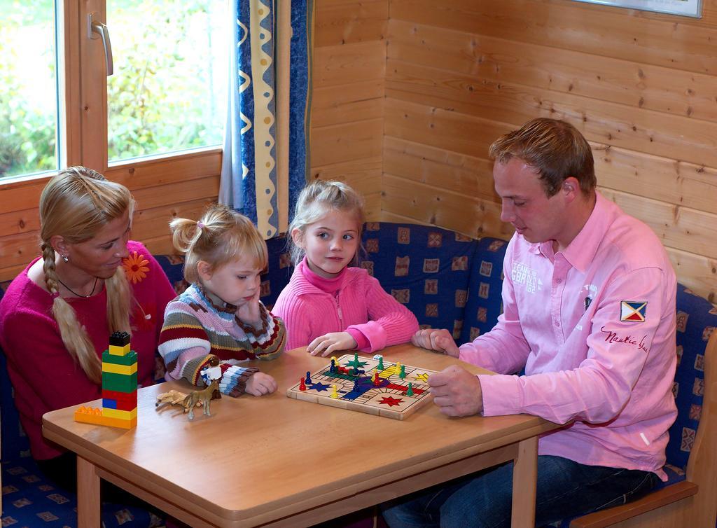 Camping Het Wieskamp Henxel Esterno foto