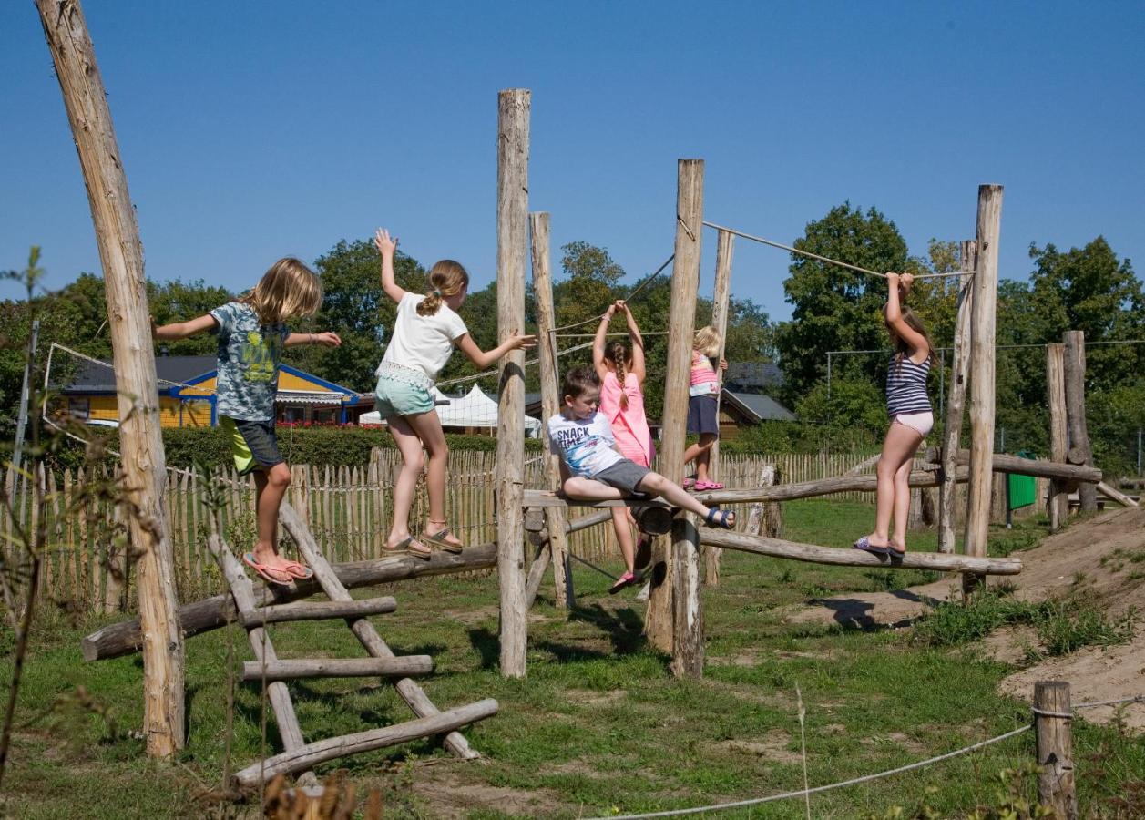 Camping Het Wieskamp Henxel Esterno foto